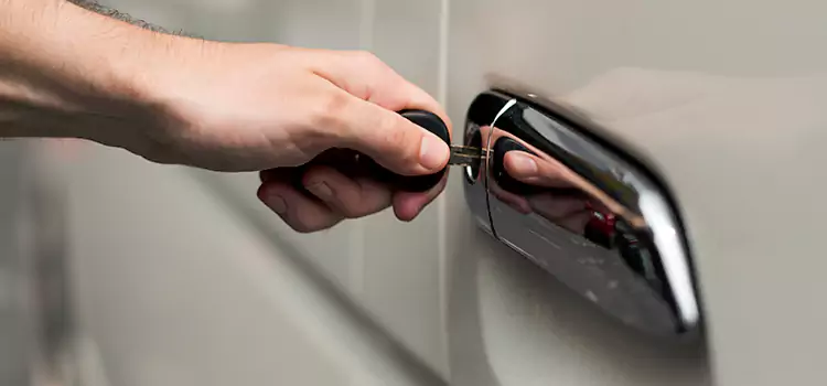 Why Choose Our Auto Locksmith Team in Hamtramck, MI?